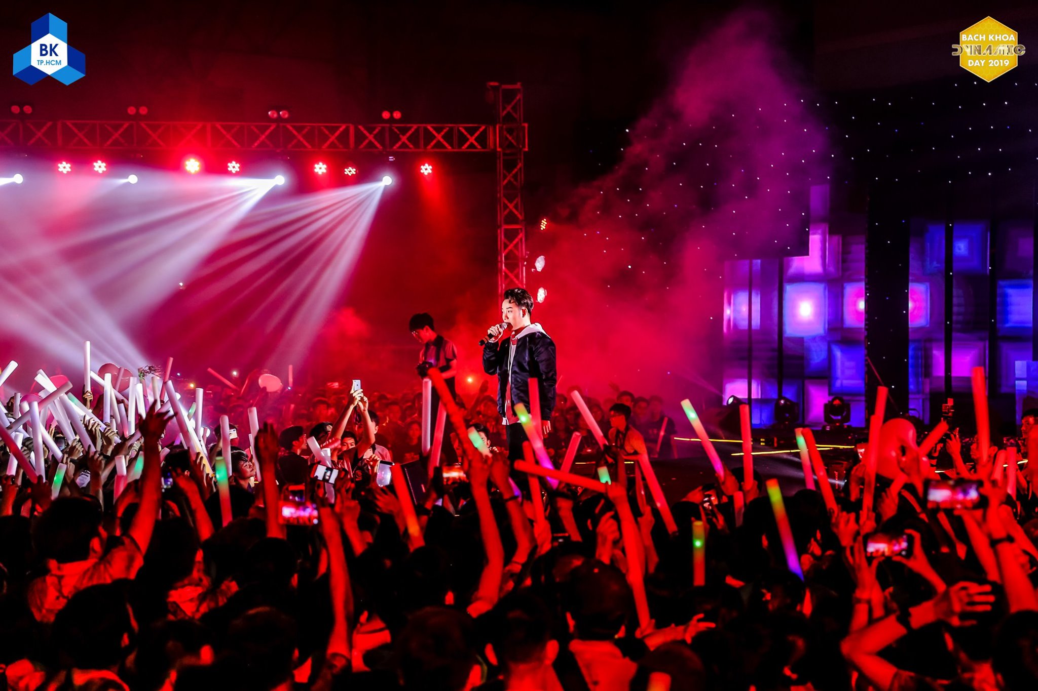 DYNAMIC TRƯỜNG ĐẠI HỌC BÁCH KHOA THÀNH PHỐ HỒ CHÍ MINH